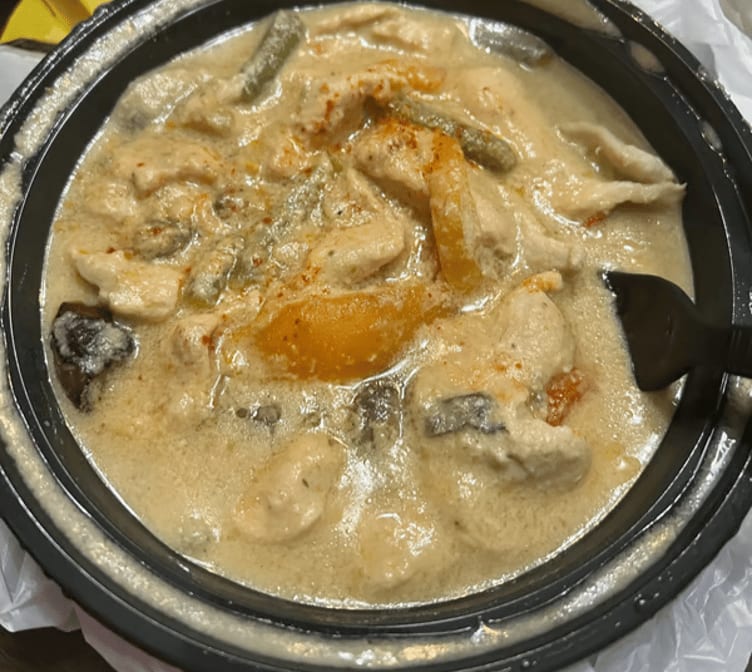 Chicken Green Curry.